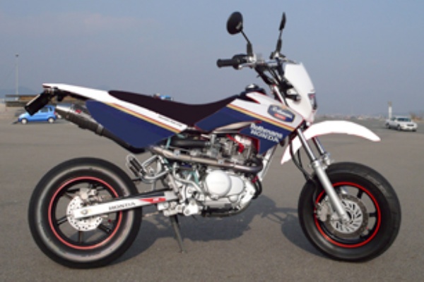 XR100モタード改 - XR100モタードのカスタム記録