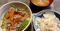 これがタダですか！！＆生姜焼きどんぶり