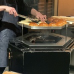 楽しく飲んで食べましょう（ﾀﾏﾆﾊｼﾘﾏｼｮｳ）