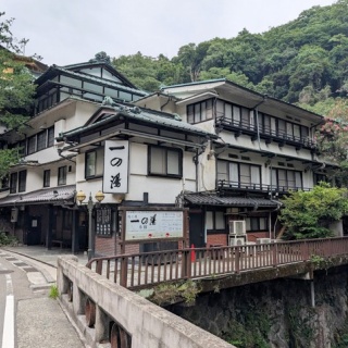 はなまる の 食いしん坊ツアー