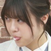 冨里奈央の舌出し