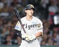 立石正広の見逃し三振、最後の球はボールだったろwwwwwwwwwww