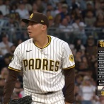 松井裕樹（5年40億円）　24年 64登板 防3.73 war0.8　25年 61登板 防3.98 war0.6