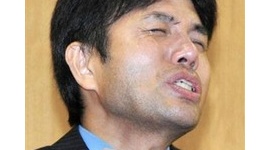 号泣絶叫会見の野々村竜太郎、「マスコミの追及で自殺に追い込まれるかもしれない」と取材自粛を要請