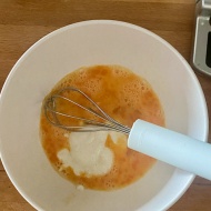 豆パチャージの卵で朝ごはん！焼きおにぎりサンド【PR】