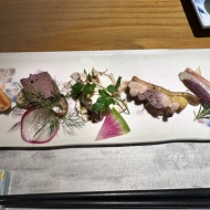 鶏好きを夢中にさせる、「淡海地鶏」を食べ尽くす！〜滋賀堅田　じどりや穏座〜　　　　