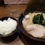 『一刀家茅場町店 豚骨醤油ラーメン』の画像