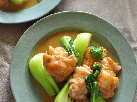 【鶏もも肉と青梗菜の中華風煮】と【茄子と生姜のチヂミ】で昨日の晩ごはんと最近感心したことｗ