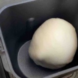 『「お餅が喉に詰まる事故」は正月三が日に多く起こっています。そんな時の「応急措置」についてお知らせします。「命を守る」ためにお読みください。』の画像