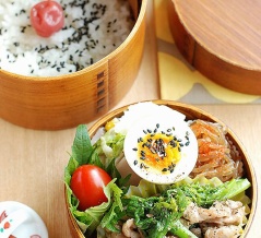 豚と菜の花の黒胡椒炒め弁当【学びの場】