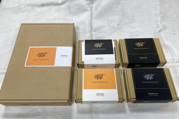 オーディオユニオン お茶の水 アクセサリー館 Information