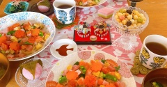 子どもが喜ぶひなまつりパーティーの食卓