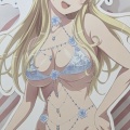 【画像】15年前のアニメキャラさん、とんでもないエロ衣装を着せられる・・・