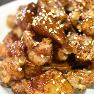 ボリューミー♪揚げ豚じゃがのさっぱり炒め