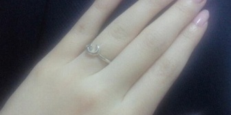 【もらった指輪…】36万のショボいしかもティファニー。売ったら…2万。バカだな。イラっときたわ。