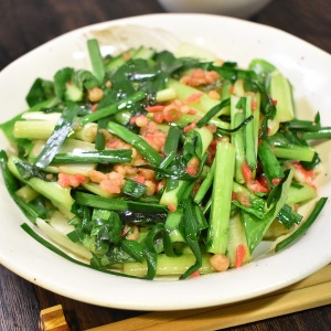 ご飯に合う♪ニラと小松菜のお好み炒め