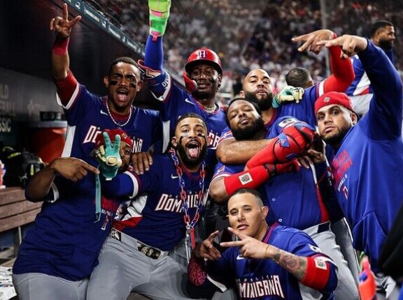 最新のWBC準々決勝進出8ヵ国での優勝オッズは1位ドミニカ、2位アメリカ、3位日本の三つ巴