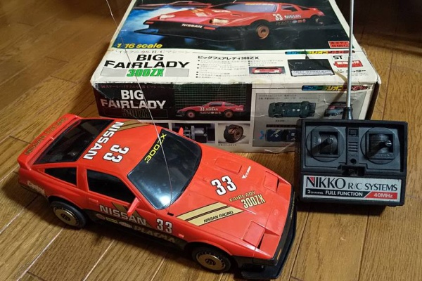 BIG FAIRLADY Z 300ZX 赤ボディ ニッコー ラジコン BIG FAIRLADY Z 300ZX 赤ボディ ニッコー ラジコン - メルカリ