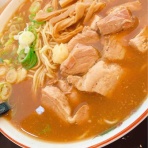 男の昼ごはん