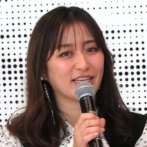 広島野手妻の元局アナ「一緒にいられない日は“ミニ堂林”と」癒やしグッズ紹介でのろける