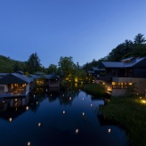 【星のや軽井沢】期間限定！ 軽井沢の夜空の下、「棚田Barラウンジ」で味わう、香りを楽しむかき氷