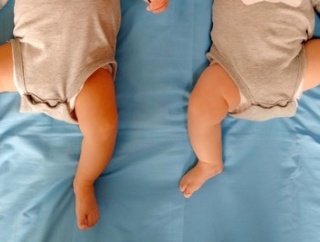 【育児】双子育児に参加せず逃げ回る夫　同居してるのにシンママみたいになってる