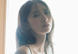 【速報】日向坂エース、最新ビキニショットで「丘」がwwwwwwwwwww