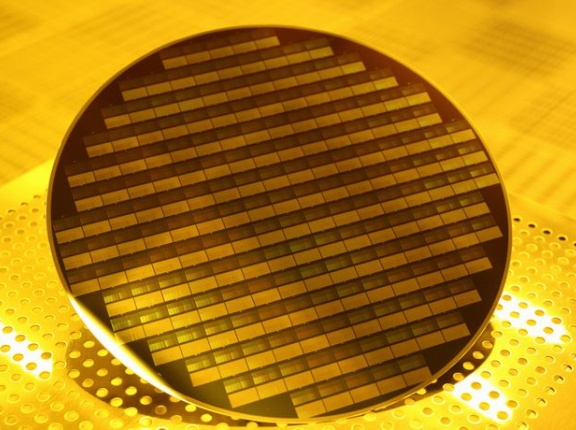 日本は実質的に中国へフォトレジスト輸出を停止した模様！