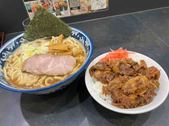 飲んだ後に食べるなんて初めてかも　兎に角 柏店