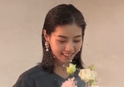 可愛すぎｗ西野七瀬、デコ出し＆花が似合うｗｗｗ※動画あり