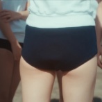 【朗報】鈴木福さん(21)使用済みブルマを嗅ぐ