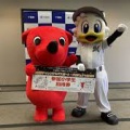 【朗報】ロッテ「5万人無料招待や！」ワイ「どうせ外野やろ」ロッテ「内野指定席やぞ」ワイ「ファッ！？」