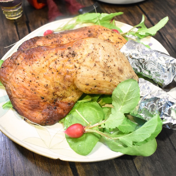 クリスマスメニュー♪骨付きもも肉のスパイシーグリル