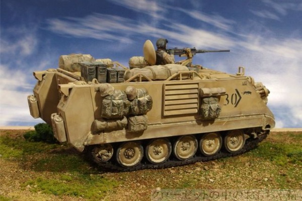 クローゼットの中のおもちゃ箱 - タミヤ 1/35 米陸軍 M113A2 デザート