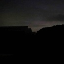 派手にして誤魔化す