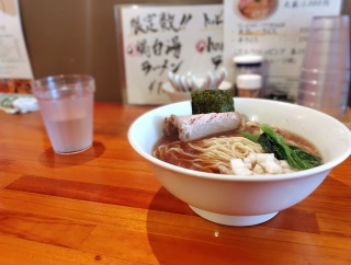 ラーメン hanabi (Dining Bar top)＠八王子市【2025新店】<特製醤油らーめん>
