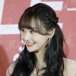 『【マジかよ】人気女優に罰金51億円、業界から抹殺されてしまう・・・』の画像
