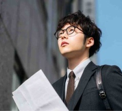 転職の迷路に、羅針盤を。人材業界を目指すあなたに「HRの砦」という選択肢
