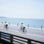 神奈川県警の自転車ルール投稿に批判が相次ぐ、「歩道を走らせろ」など制度への不満が噴出