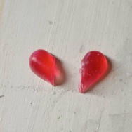 ずるいと思ったらいかん。と、一回攻撃されたときのハート作りました。