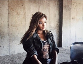 女戦士コバルトさんがセクシーすぎると話題にｗｗｗｗｗ