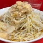 ラーメン二郎を食べたジョージア大使、エネルギーがありあまりすぎて動き続けてしまう