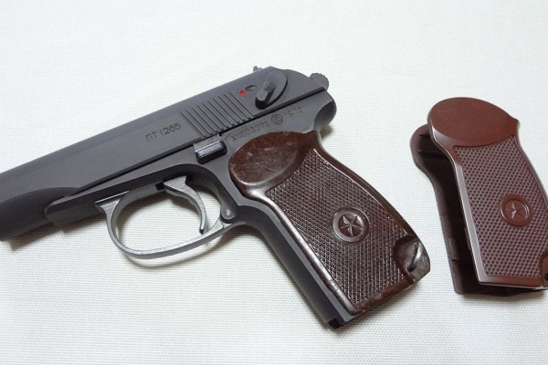 KSC ガスガン　マカロフ　Ver.２　ホルスターセット KSC マカロフPM ヘヴィウェイト ver.2.0 ホルスターセット KSC