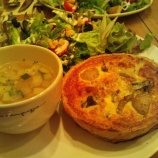 『【ア・ラ・カンパーニュ】トアロード店でキッチュプレートのブランチを🍕』の画像