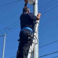 防犯灯電球交換
