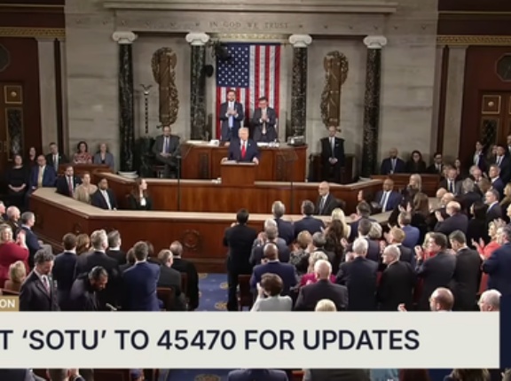 日経平均が一時1,500円超の独歩高 日銀審議委員人事案で利上げ観測が後退し円安株高に拍車 ナイトに入っては先物が日中の余勢を駆って5万9千円台乗せ