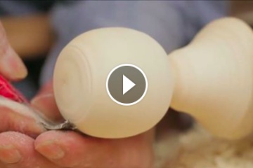 海外「見てて気持ちいい〜」こけし職人の見事な技に感動する海外