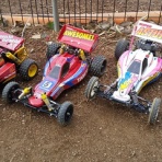 地を這うアスチュート