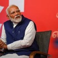 インド政府、国内経済を活性化させるために「消費者と企業に課す消費税を減税12％28％→5%18%」