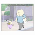 朝から散歩中の若者のTシャツ